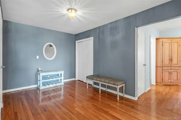 1234 Midland Ave #5F, Bronxville, NY 10708
