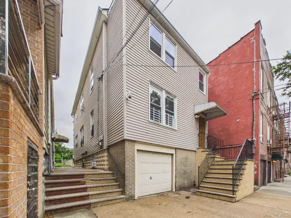 2858 E 197th ST, Bronx, NY 10461