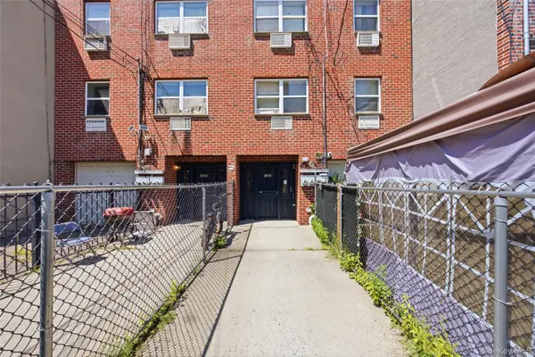 1395 Sutter AVE, Brooklyn, NY 11208