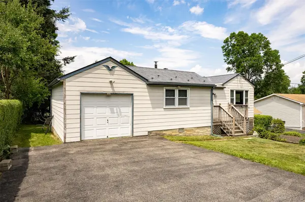 5 Willow RD, Beacon, NY 12508