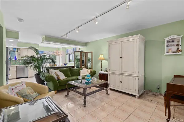 1415 Reed PL, Bronx, NY 10465
