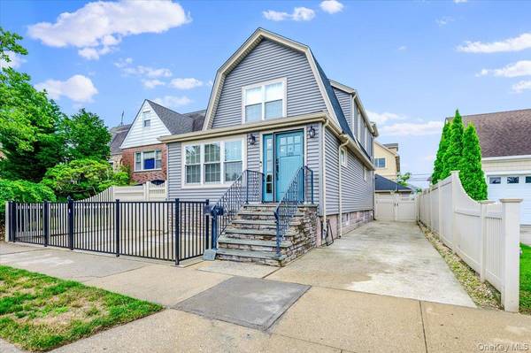 618 E Walnut ST, Long Beach, NY 11561