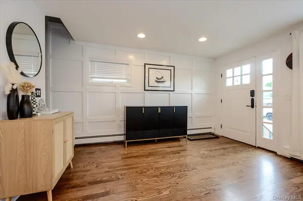 618 E Walnut ST, Long Beach, NY 11561