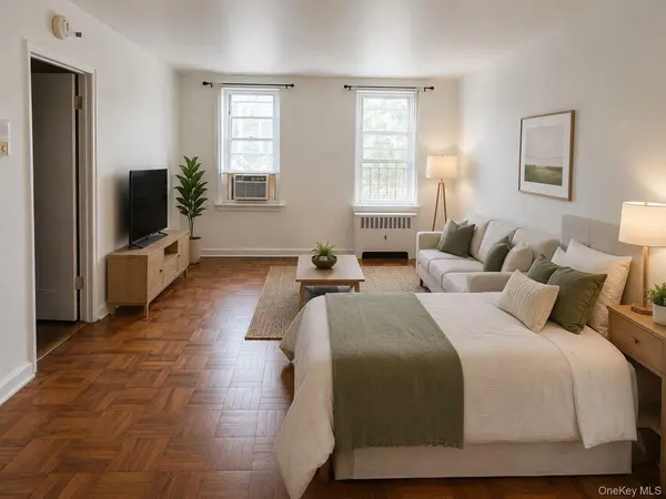 30-11 Parsons BLVD #2U, Flushing, NY 11354