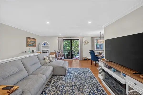 263 River AVE #52, Patchogue, NY 11772