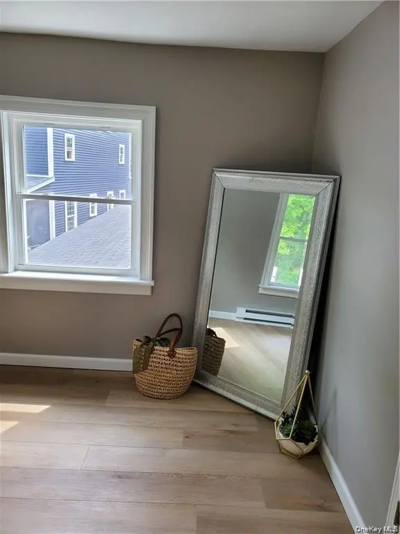 70 New Paltz RD #2D, Highland, NY 12528