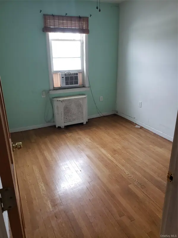 14527 158th ST, Jamaica, NY 11434
