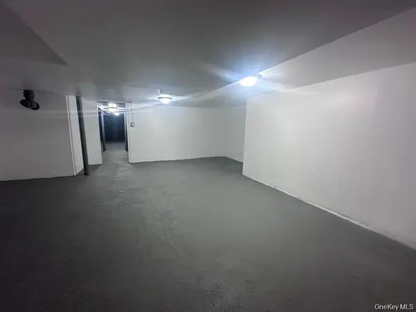 102-03 Jamaica AVE, Richmond Hill, NY 11418