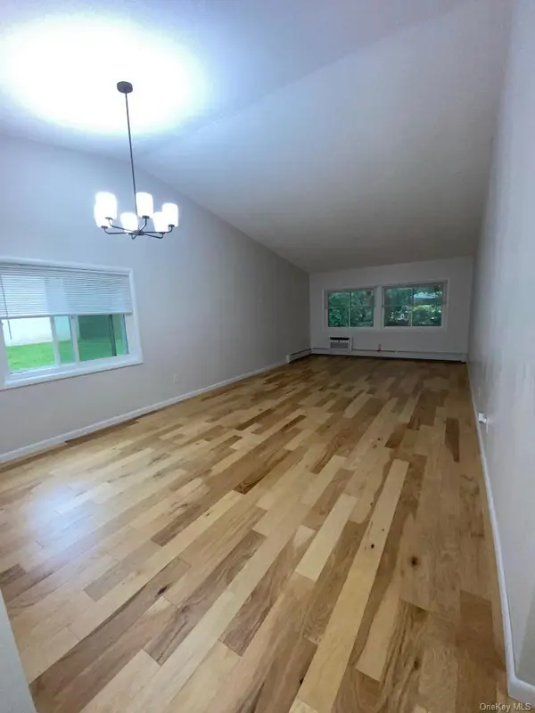 85 N Middletown RD #D2, Nanuet, NY 10954