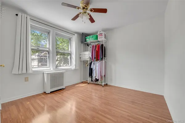 7221 66th DR, Middle Village, NY 11379