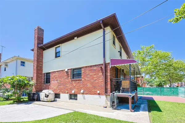 26-03 146th ST, Flushing, NY 11354