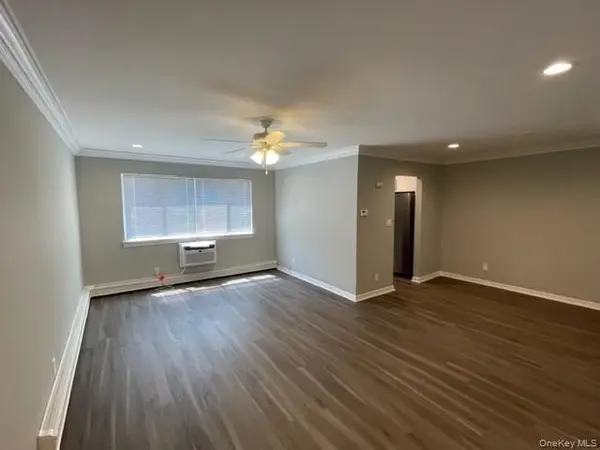 91 South Clinton AVE #7B, Bay Shore, NY 11706