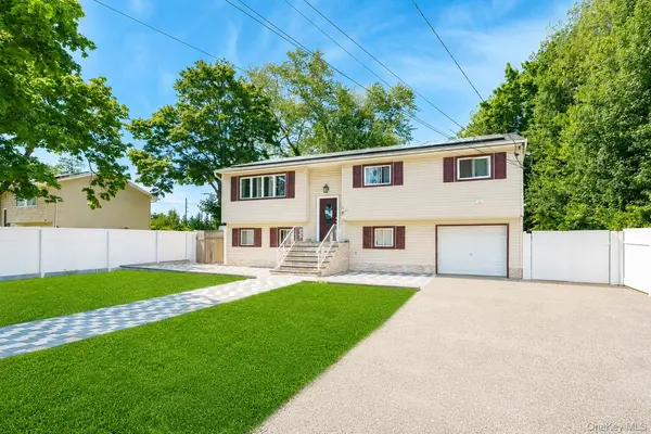 9 Hamlin AVE, West Babylon, NY 11704