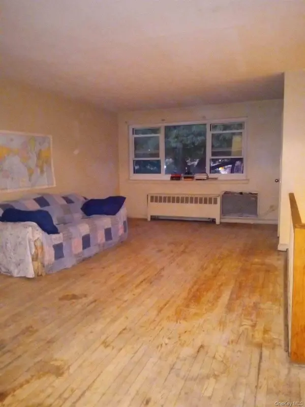 69-38 Kissena Blvd Kissena Blvd #135B, Kew Garden Hills, NY 11367