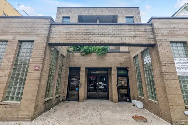 5536 69th PL #R3, Maspeth, NY 11378