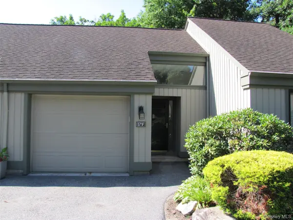 571 Heritage HLS #F, Somers, NY 10589