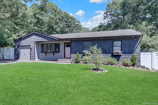 473 Long Island AVE, Medford, NY 11763