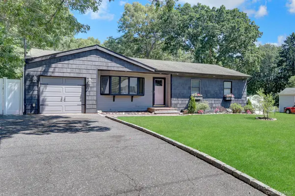 473 Long Island AVE, Medford, NY 11763