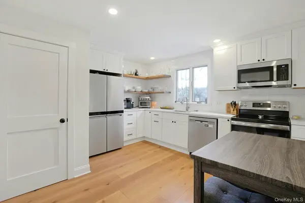 32 School ST #A, Armonk, NY 10504