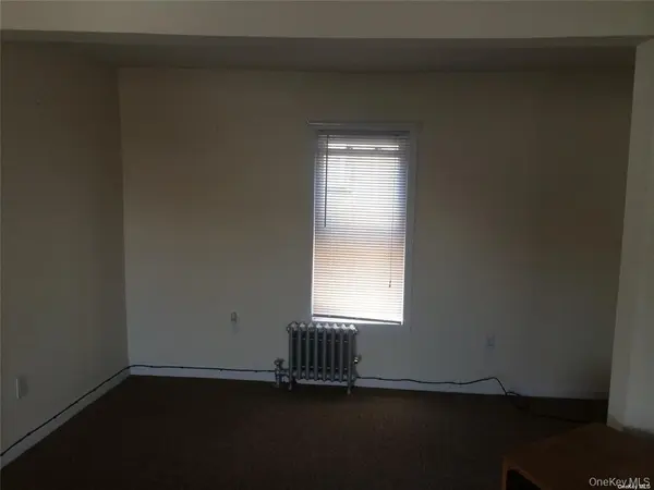 143-22 94th avenue #2, Briarwood, NY 11435