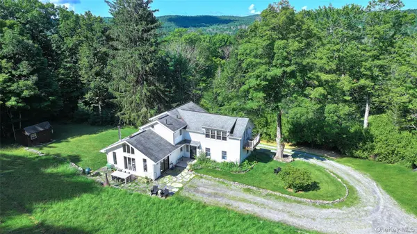340 Upper Pine Kill RD, Wurtsboro, NY 12790