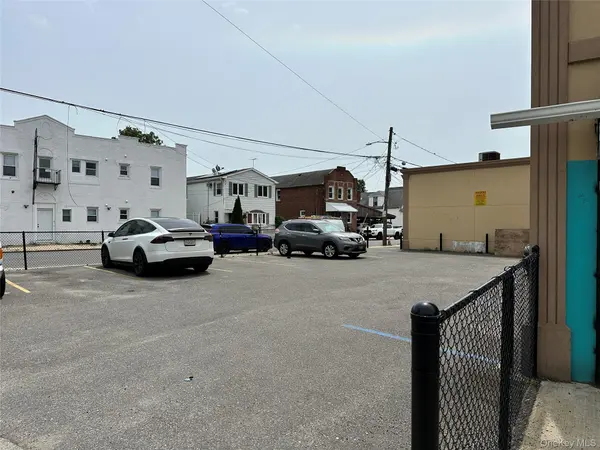 1483 Hempstead TPKE #C, Elmont, NY 11003