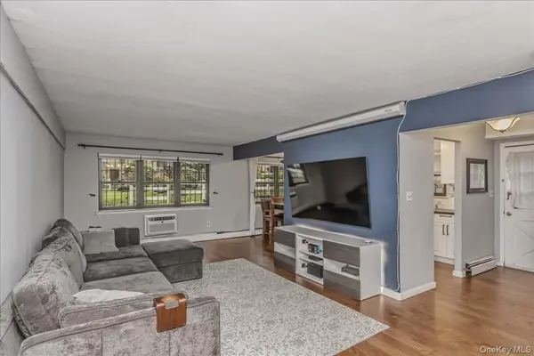 6117 231st ST #2, Oakland Gardens, NY 11364