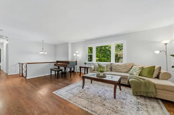 124 Cedar LN, Ossining, NY 10562