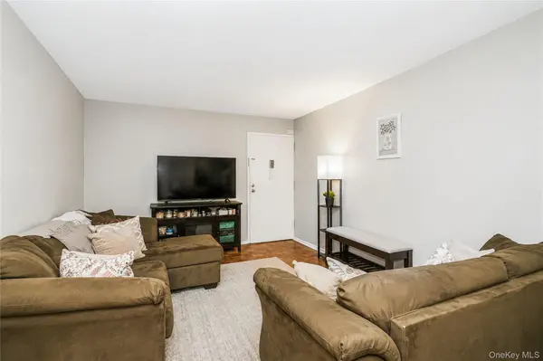 414 Maryland AVE #2C, Staten Island, NY 10305