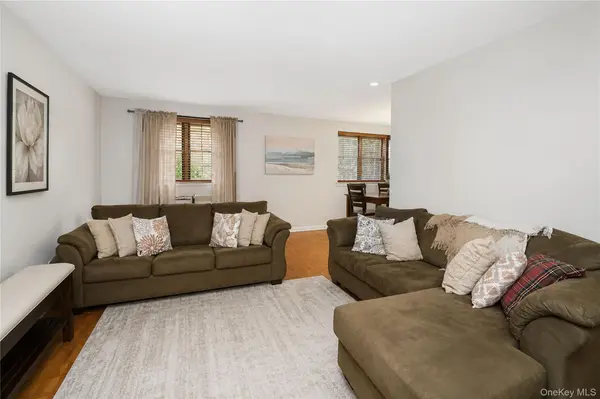 414 Maryland AVE #2C, Staten Island, NY 10305