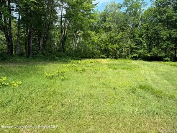 579 Springtown RD, New Paltz, NY 12561