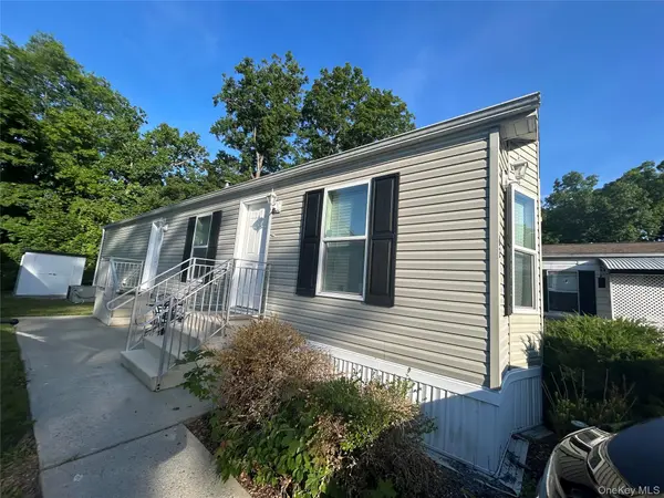 1782 South RD #62, Wappingers Falls, NY 12590
