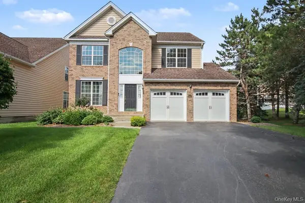 427 Vassar PL, Fishkill, NY 12524