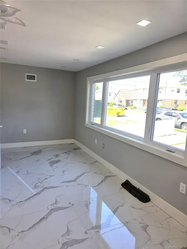 14617 229th ST, Springfield Gardens, NY 11413