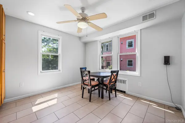 6005 168th ST, Fresh Meadows, NY 11365