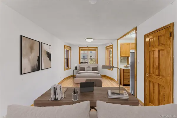 33-35 81 ST #4A, Jackson Heights, NY 11372