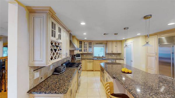 145 Kingston BLVD, Island Park, NY 11558