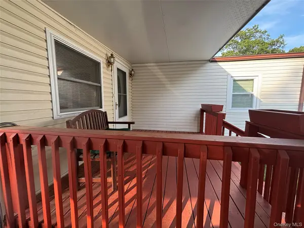 1661 Old Country RD #233, Riverhead, NY 11901