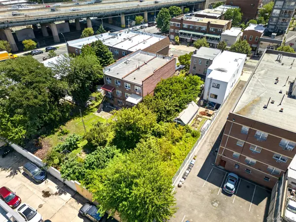 25-14 Crescent ST, Astoria, NY 11102
