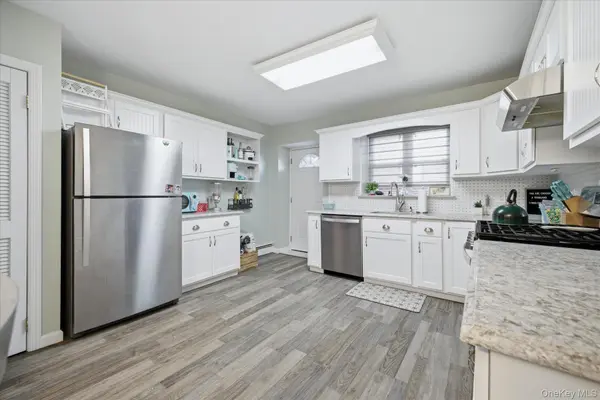 1861 Grand AVE #A2, Baldwin, NY 11510