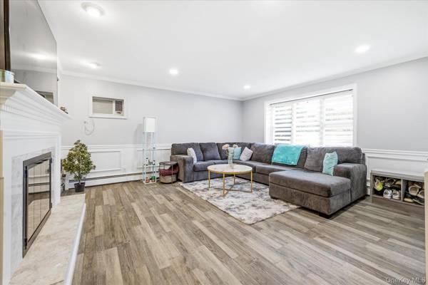 1861 Grand AVE #A2, Baldwin, NY 11510