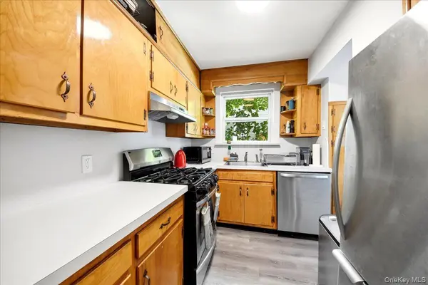 86 Maple ST, Dobbs Ferry, NY 10522