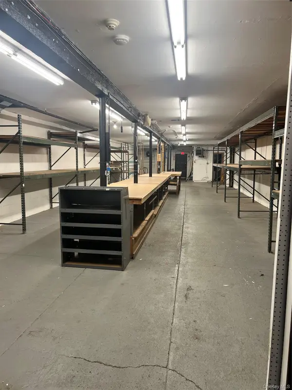 253 S Broadway #1st Floor & 2nd Floor, Yonkers, NY 10705