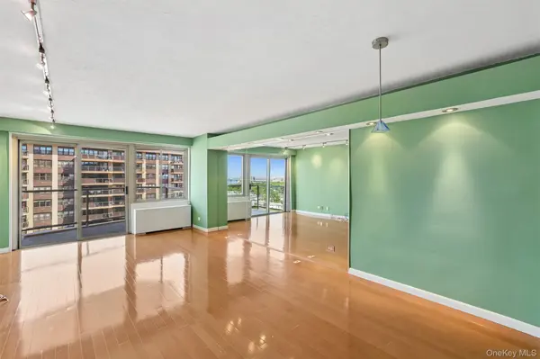 18-15 215th ST #15L, Bayside, NY 11360