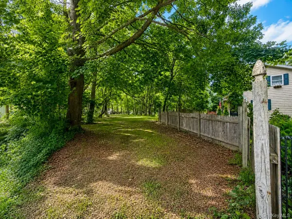 Woodland RD, Centereach, NY 11720