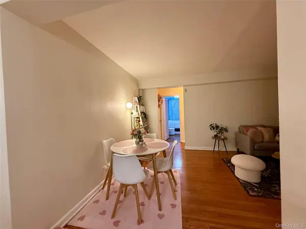 112-25 34th AVE #5B, Corona, NY 11368