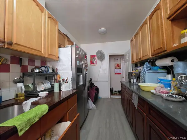 43-55 Kissena BLVD #1H, Flushing, NY 11355