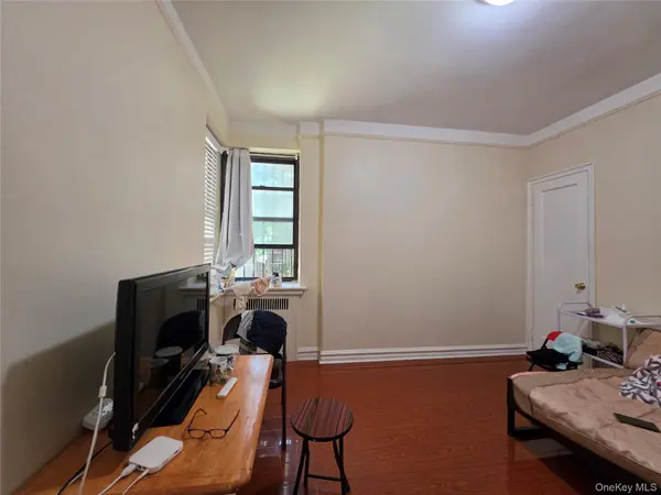43-55 Kissena BLVD #1H, Flushing, NY 11355
