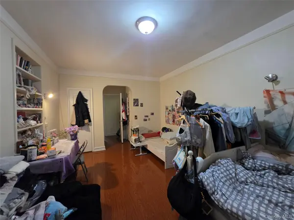 43-55 Kissena BLVD #1H, Flushing, NY 11355