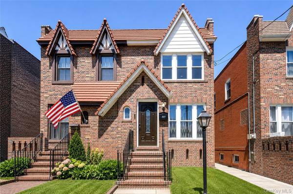 2027 E 35th ST, Brooklyn, NY 11234